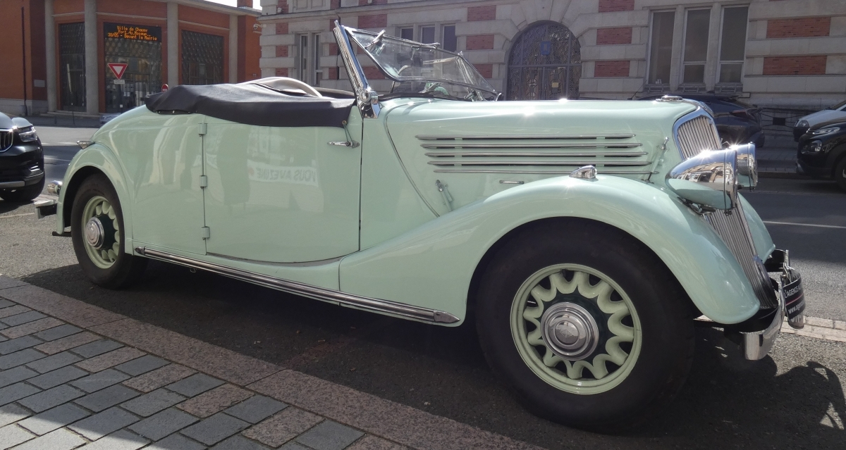 Renault Primaquatre — 22